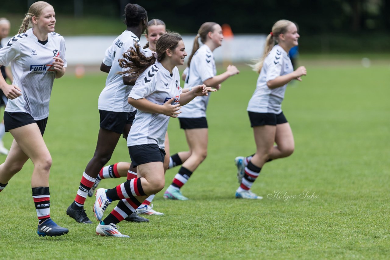 Bild 352 - Loewinnen Cup